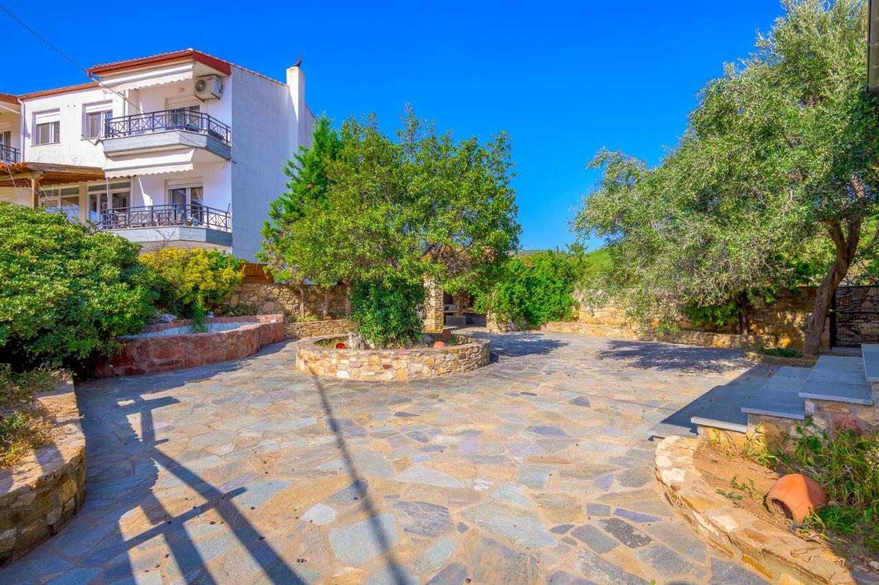 Luxurious Villa With Gorgeous View And Bbq アレクサンドルポリス エクステリア 写真