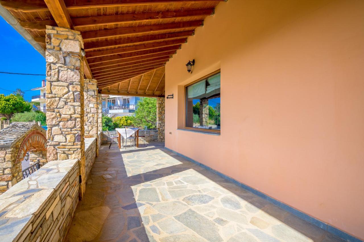 Luxurious Villa With Gorgeous View And Bbq アレクサンドルポリス エクステリア 写真