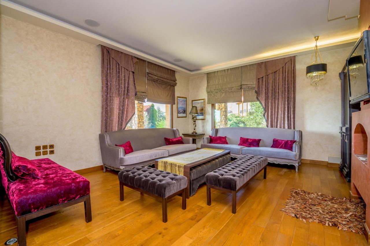 Luxurious Villa With Gorgeous View And Bbq アレクサンドルポリス エクステリア 写真